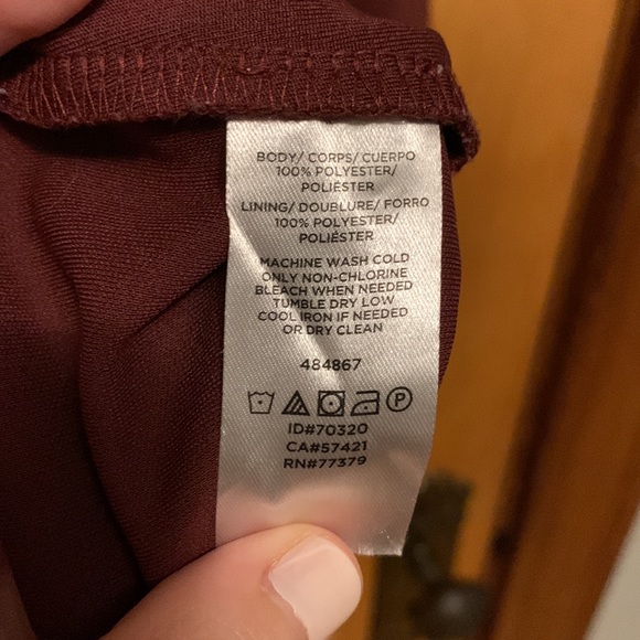 Maroon V Neck Wrap Blouse Ann Taylor Factory - Picture 5 of 5